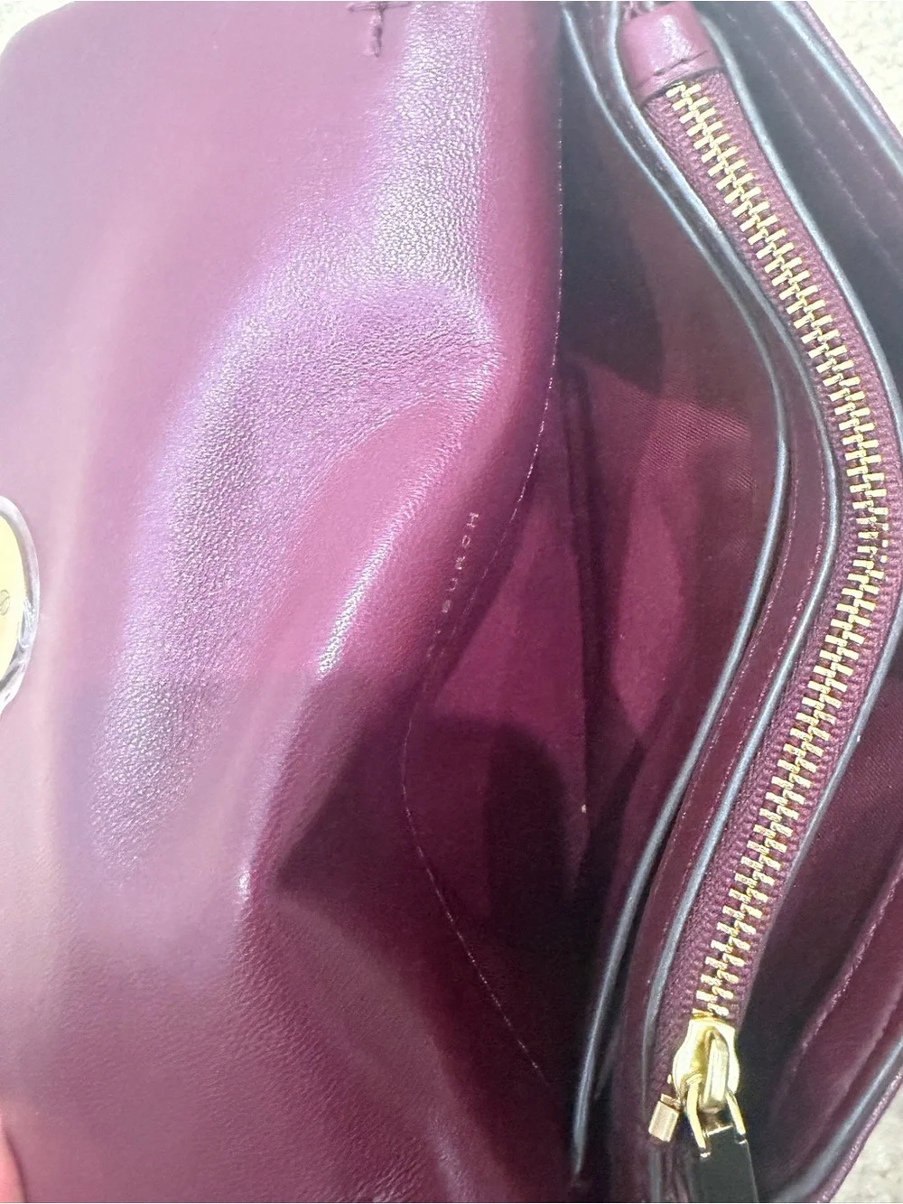 Tory Burch Kira Chevron Leather Wallet Crossbody Bag Plum Burgundy Gold Hardware